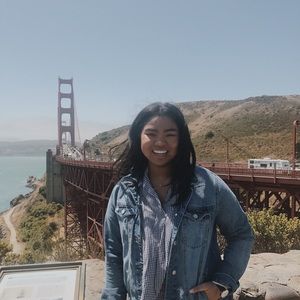 Meet your Posher, Jasmine